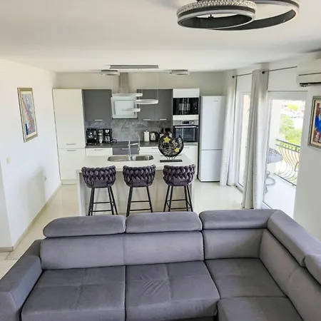 Lux Adriatica 3 By Interhome Apartman